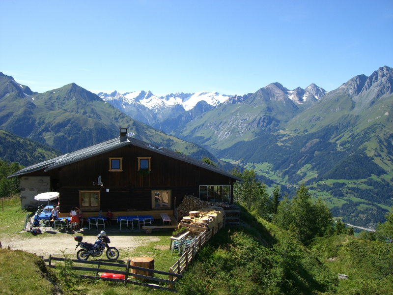 Wetterkreuzh�tte 2106m