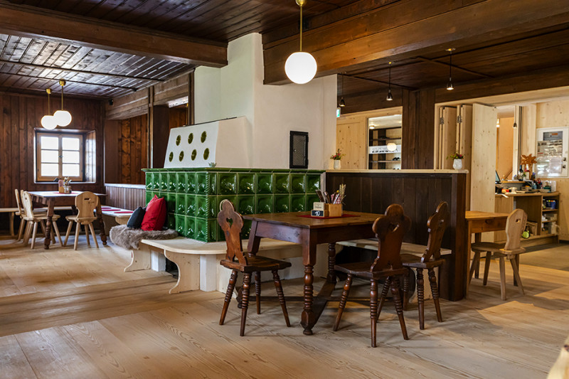 Anhalter H�tte 2042m