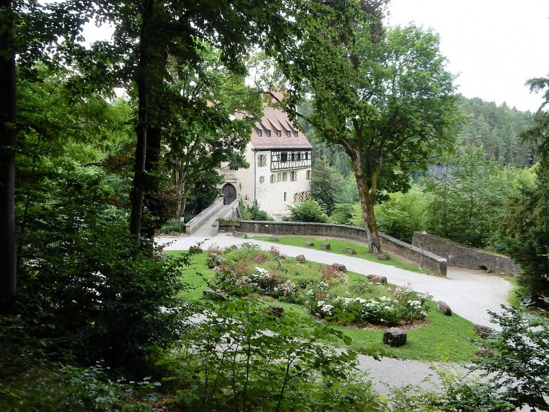 Burg Rabenstein 398m