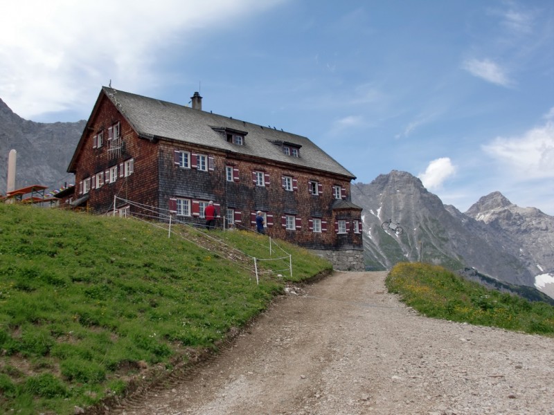 Falkenh�tte [T] 1846m