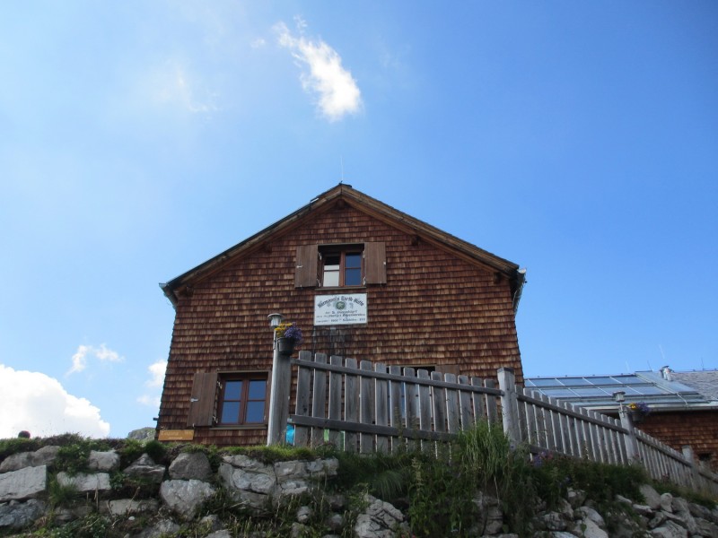 Hermann-von-Barth-H�tte 2131m