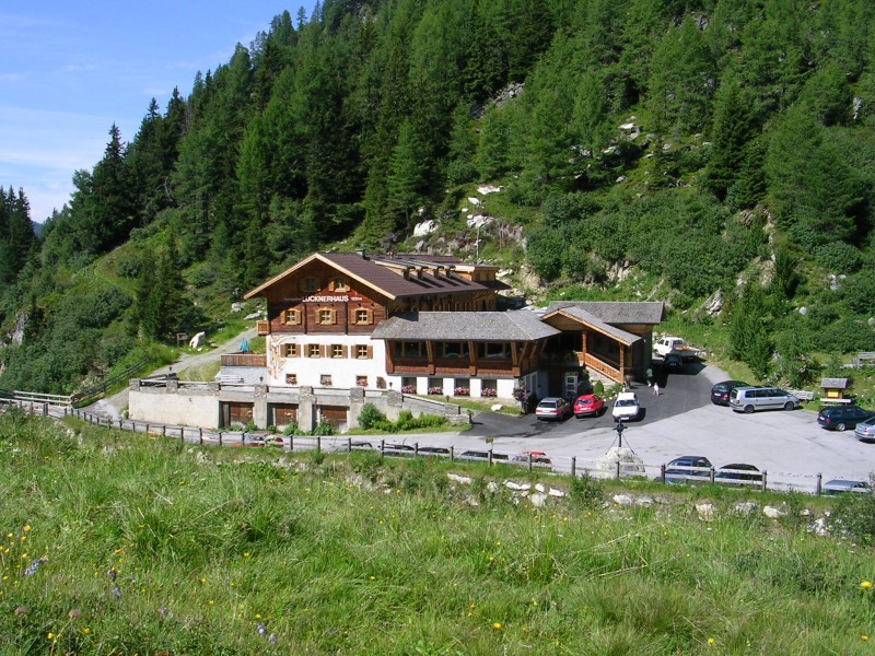 Lucknerhaus 1918m