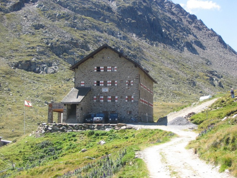 Martin-Busch-Htte 2501m