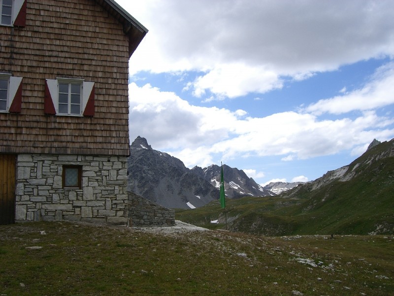 Neue Reichenberger H�tte 2586m
