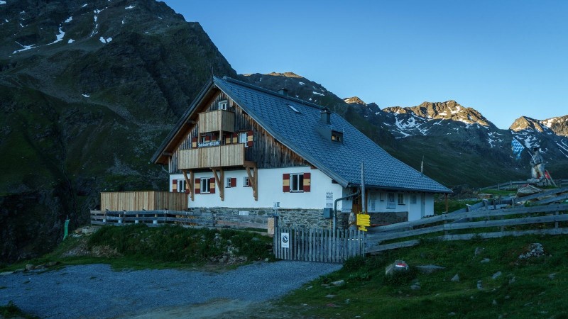 Potsdamer H�tte 2020m