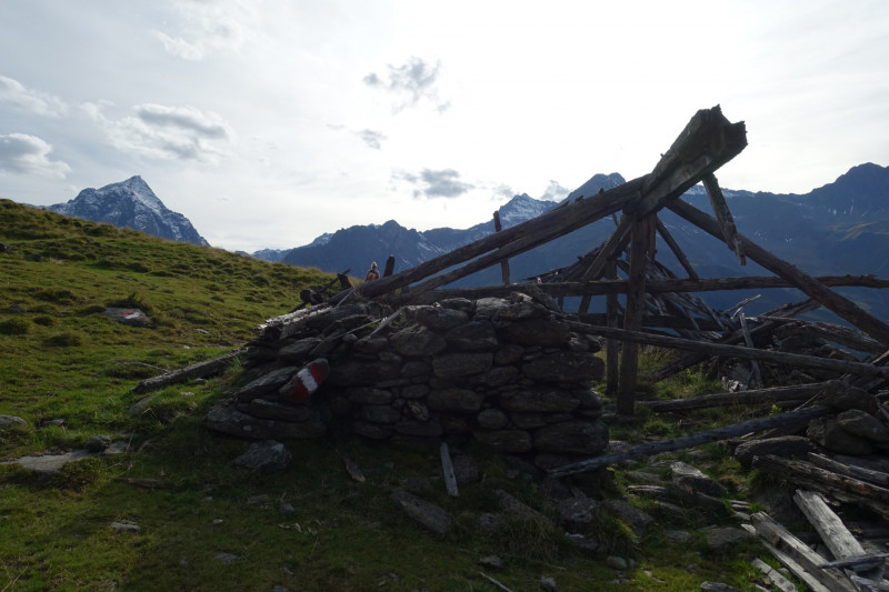 Alpengasthof Lsens - Hochgrafljoch - Hohe Rte - Gallwieser Mittergrat - Roter Kogel - Zirmweg - Alpengasthof Lsens