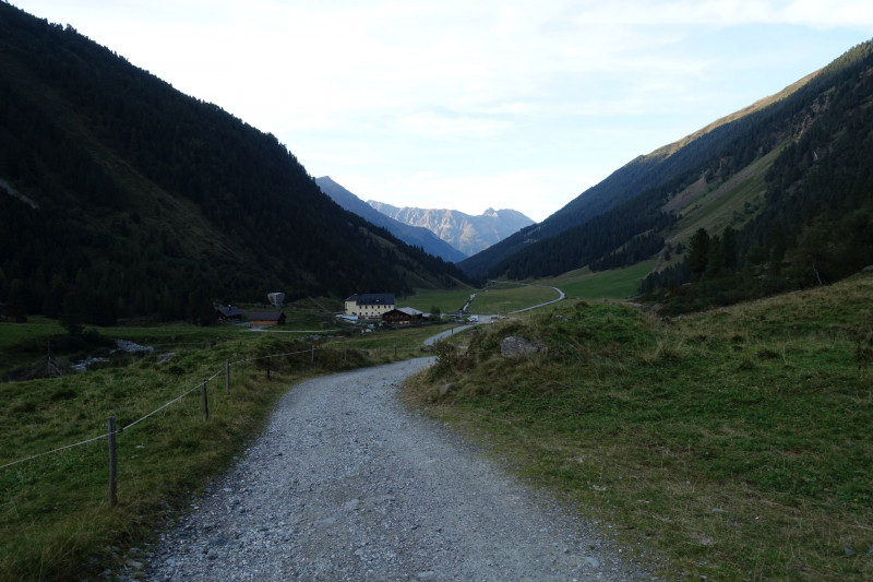 Alpengasthof Lsens - Hochgrafljoch - Hohe Rte - Gallwieser Mittergrat - Roter Kogel - Zirmweg - Alpengasthof Lsens