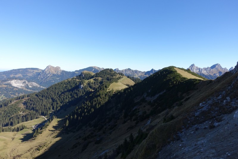 Lochgehrenkopf - Lochgehrenspitze - Sulzspitze - Strindschartenkopf - Litnisschrofen - Krinnenspitze - Nesselwngle