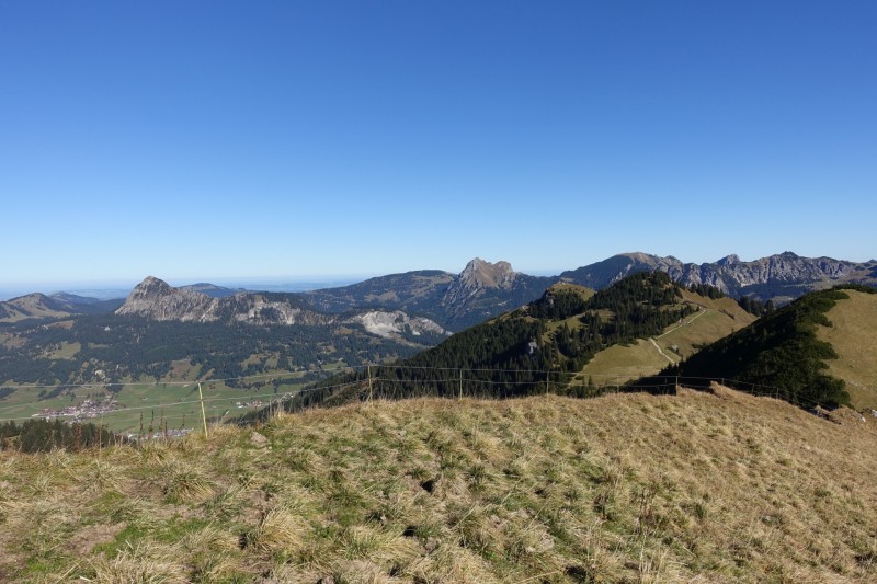 Lochgehrenkopf - Lochgehrenspitze - Sulzspitze - Strindschartenkopf - Litnisschrofen - Krinnenspitze - Nesselwngle