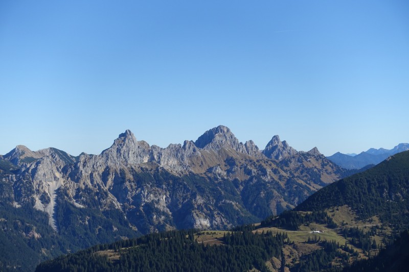 Lochgehrenkopf - Lochgehrenspitze - Sulzspitze - Strindschartenkopf - Litnisschrofen - Krinnenspitze - Nesselwngle