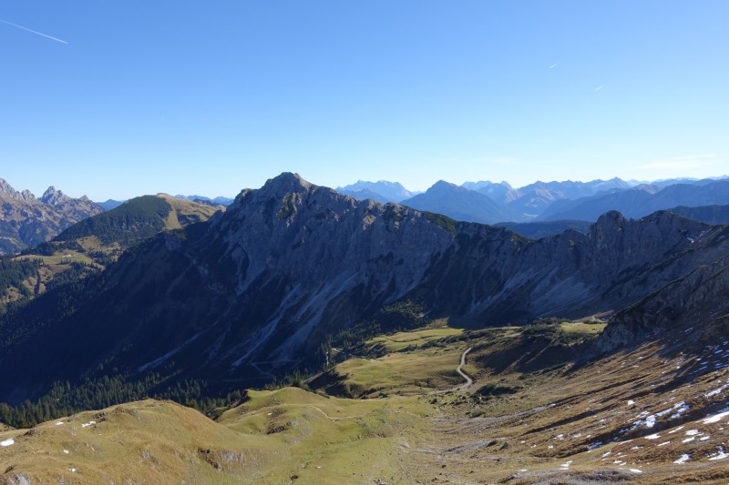 Lochgehrenkopf - Lochgehrenspitze - Sulzspitze - Strindschartenkopf - Litnisschrofen - Krinnenspitze - Nesselwngle