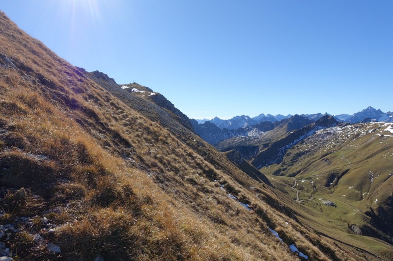 Lochgehrenkopf - Lochgehrenspitze - Sulzspitze - Strindschartenkopf - Litnisschrofen - Krinnenspitze - Nesselwngle