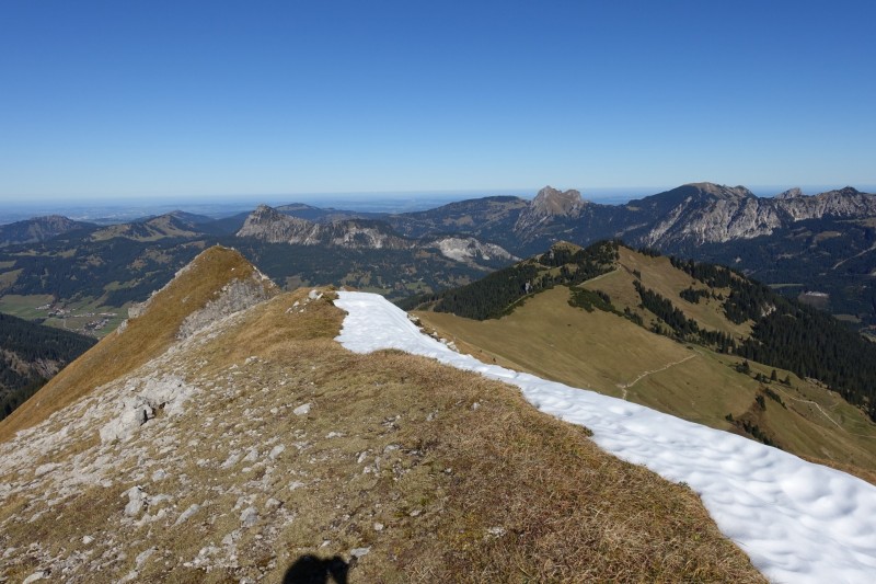 Lochgehrenkopf - Lochgehrenspitze - Sulzspitze - Strindschartenkopf - Litnisschrofen - Krinnenspitze - Nesselwngle