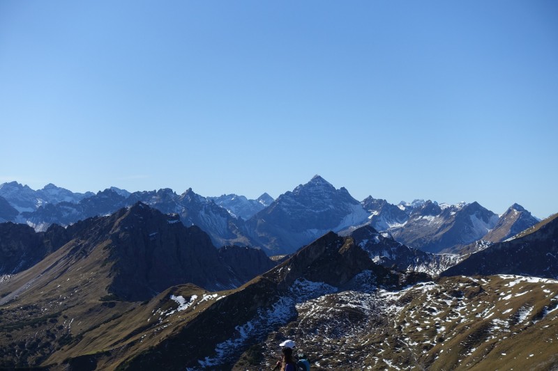 Lochgehrenkopf - Lochgehrenspitze - Sulzspitze - Strindschartenkopf - Litnisschrofen - Krinnenspitze - Nesselwngle
