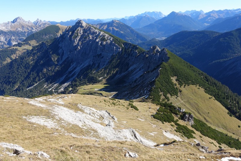 Lochgehrenkopf - Lochgehrenspitze - Sulzspitze - Strindschartenkopf - Litnisschrofen - Krinnenspitze - Nesselwngle