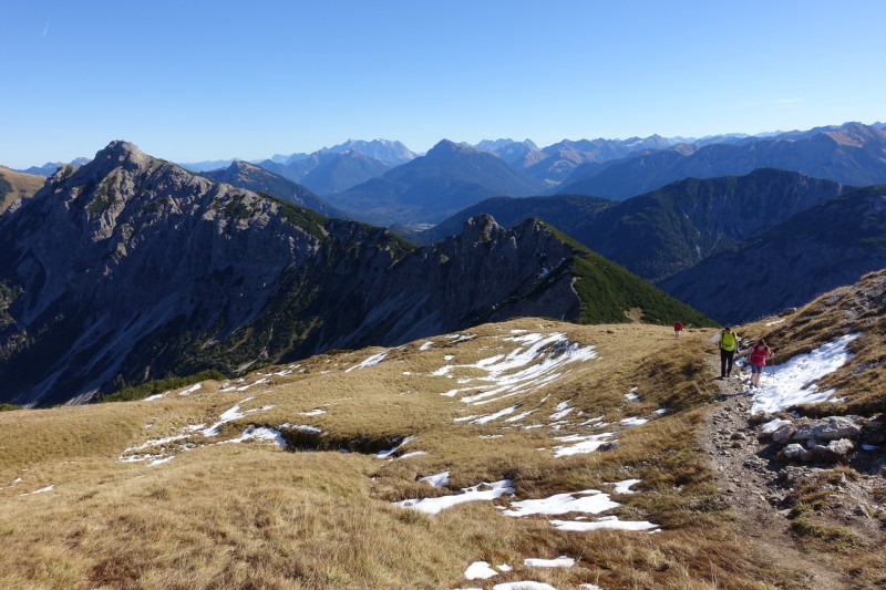 Lochgehrenkopf - Lochgehrenspitze - Sulzspitze - Strindschartenkopf - Litnisschrofen - Krinnenspitze - Nesselwngle