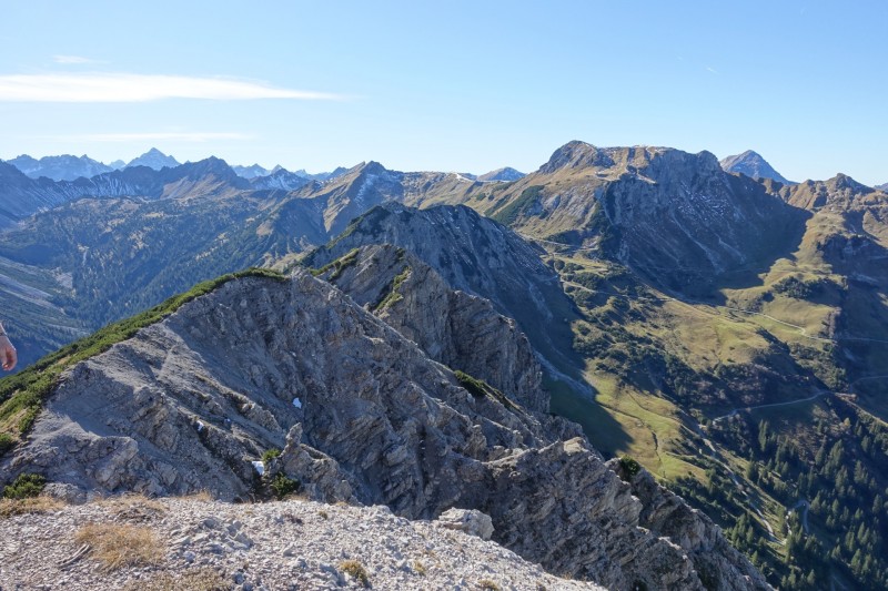 Lochgehrenkopf - Lochgehrenspitze - Sulzspitze - Strindschartenkopf - Litnisschrofen - Krinnenspitze - Nesselwngle