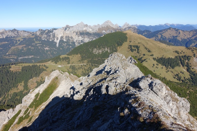 Lochgehrenkopf - Lochgehrenspitze - Sulzspitze - Strindschartenkopf - Litnisschrofen - Krinnenspitze - Nesselwngle