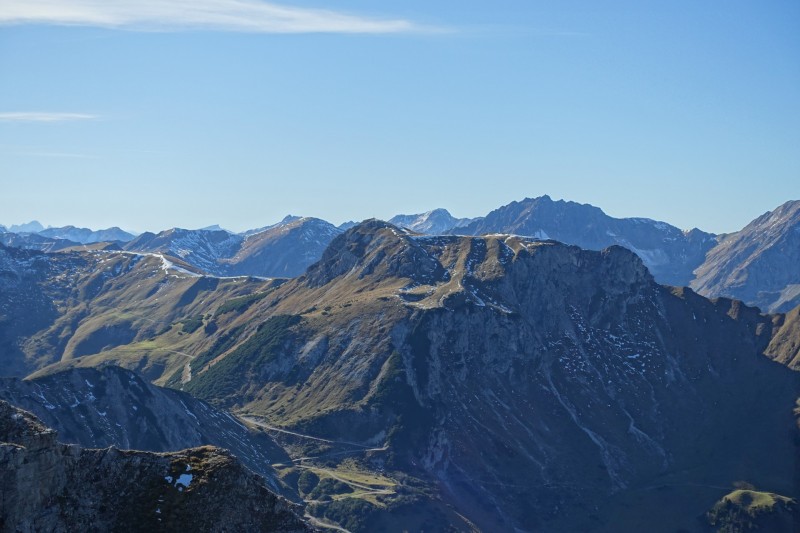 Lochgehrenkopf - Lochgehrenspitze - Sulzspitze - Strindschartenkopf - Litnisschrofen - Krinnenspitze - Nesselwngle