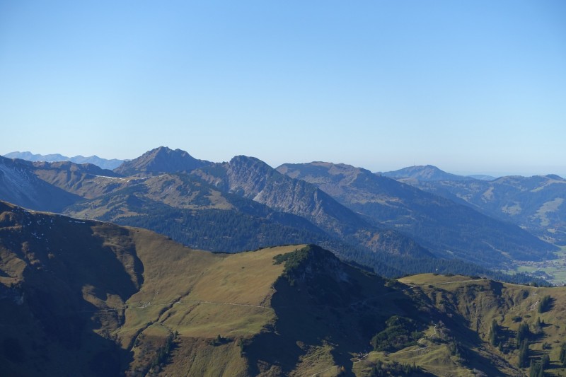 Lochgehrenkopf - Lochgehrenspitze - Sulzspitze - Strindschartenkopf - Litnisschrofen - Krinnenspitze - Nesselwngle