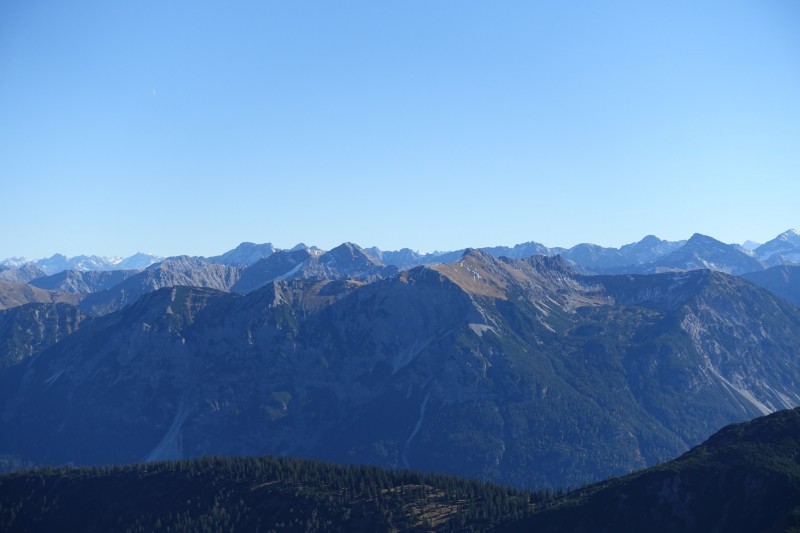 Lochgehrenkopf - Lochgehrenspitze - Sulzspitze - Strindschartenkopf - Litnisschrofen - Krinnenspitze - Nesselwngle