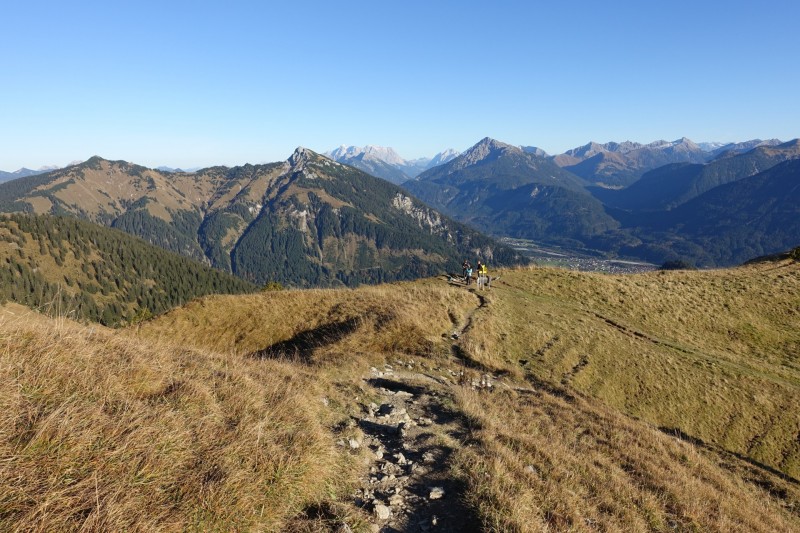 Lochgehrenkopf - Lochgehrenspitze - Sulzspitze - Strindschartenkopf - Litnisschrofen - Krinnenspitze - Nesselwngle