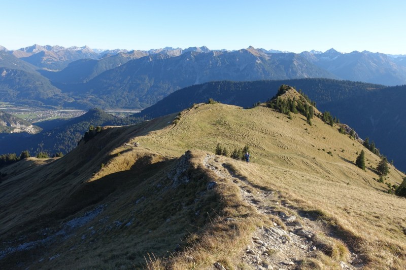 Lochgehrenkopf - Lochgehrenspitze - Sulzspitze - Strindschartenkopf - Litnisschrofen - Krinnenspitze - Nesselwngle