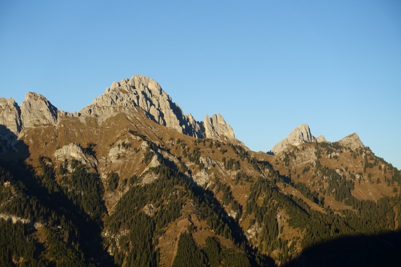 Lochgehrenkopf - Lochgehrenspitze - Sulzspitze - Strindschartenkopf - Litnisschrofen - Krinnenspitze - Nesselwngle