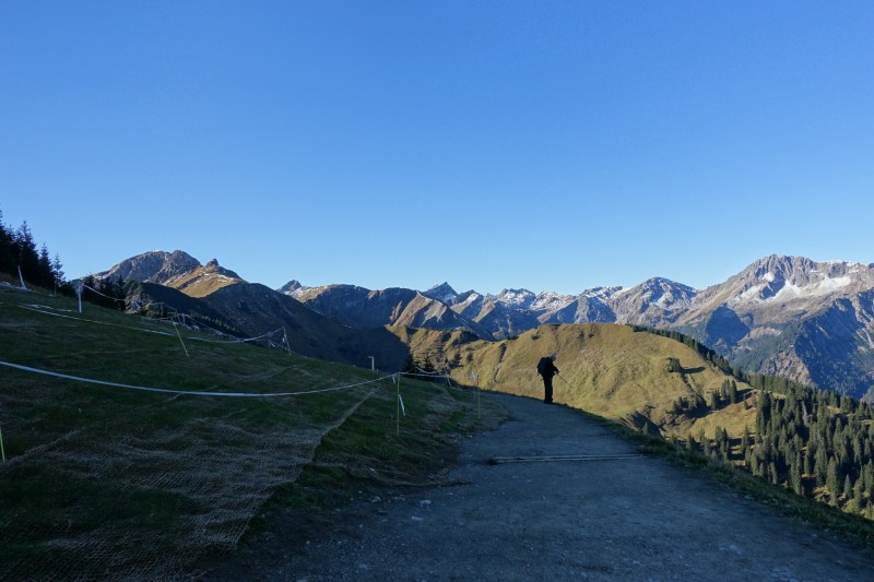 Lochgehrenkopf - Lochgehrenspitze - Sulzspitze - Strindschartenkopf - Litnisschrofen - Krinnenspitze - Nesselwngle