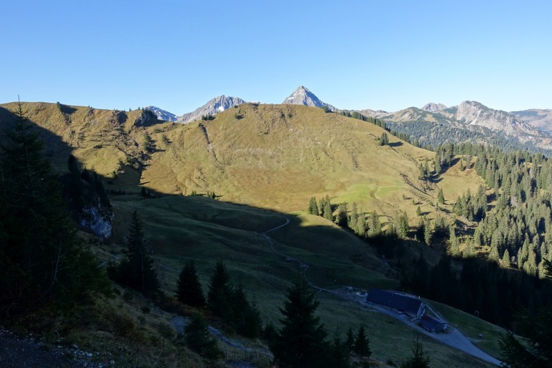 Lochgehrenkopf - Lochgehrenspitze - Sulzspitze - Strindschartenkopf - Litnisschrofen - Krinnenspitze - Nesselwngle