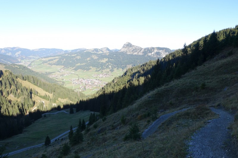 Lochgehrenkopf - Lochgehrenspitze - Sulzspitze - Strindschartenkopf - Litnisschrofen - Krinnenspitze - Nesselwngle