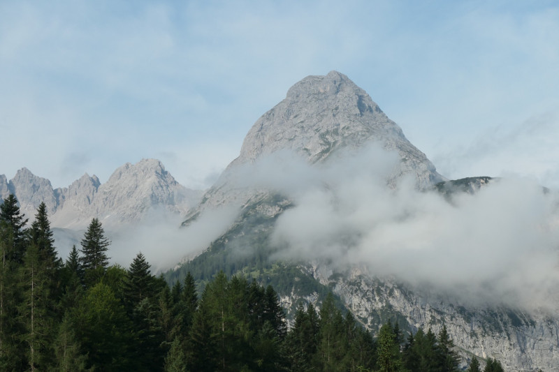 Ehrwald Almbahn - Ehrwalder Alm - Seebensee - Coburger Htte - Ehrwald Almbahn