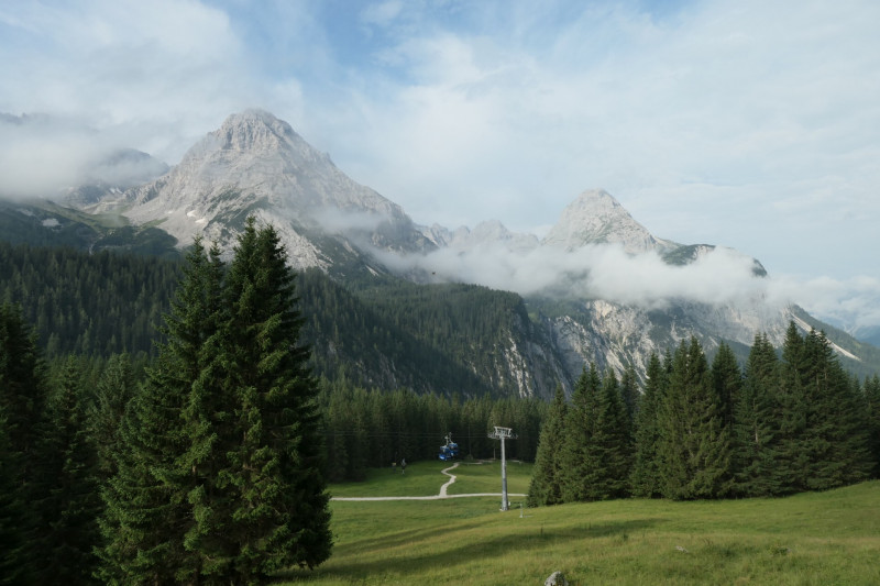 Ehrwald Almbahn - Ehrwalder Alm - Seebensee - Coburger Htte - Ehrwald Almbahn