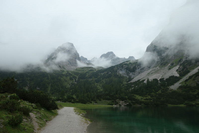Ehrwald Almbahn - Ehrwalder Alm - Seebensee - Coburger Htte - Ehrwald Almbahn