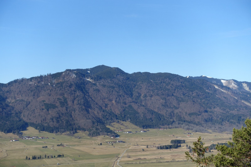 Eschenlohe - Heldenkreuz - Osterfeuerspitze - Hirschlaine