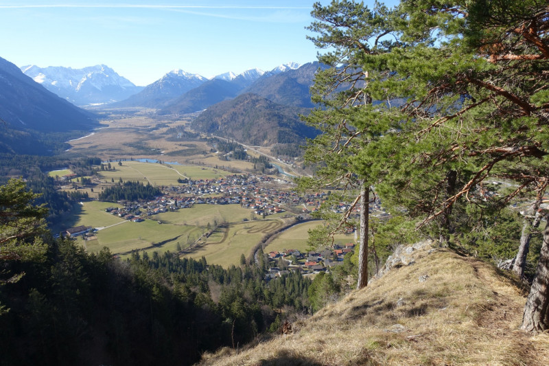 Eschenlohe - Heldenkreuz - Osterfeuerspitze - Hirschlaine