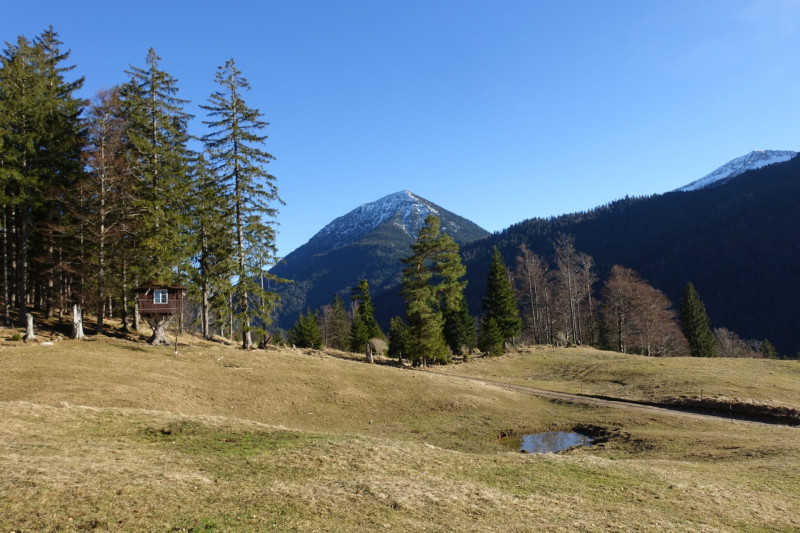 Eschenlohe - Heldenkreuz - Osterfeuerspitze - Hirschlaine