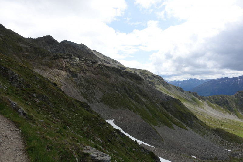 Goldried - Bunkpfl - Rotenkogel - Adlerlounge - Goldried