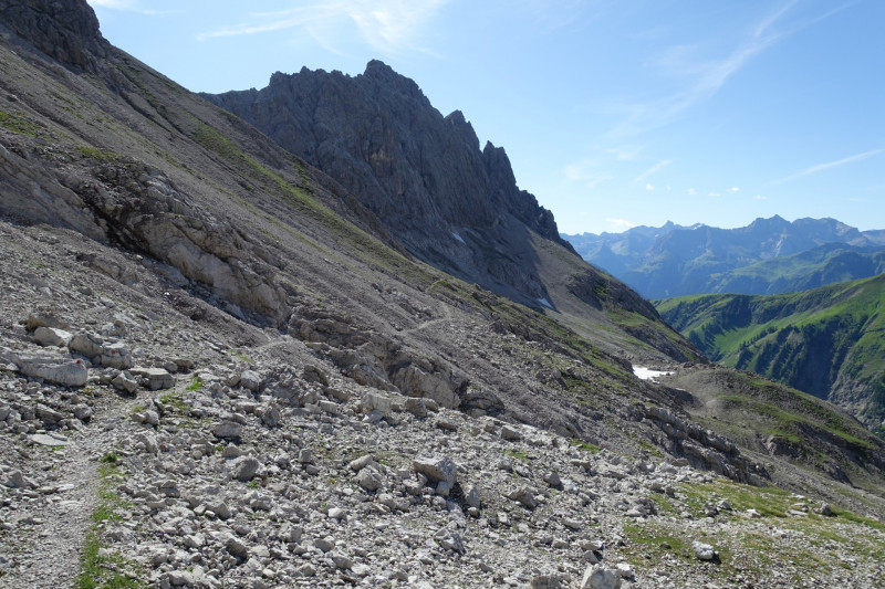 Hermann-von-Barth-Hütte - Schafscharte - Großer Krottenkopf - Kemptner Hütte