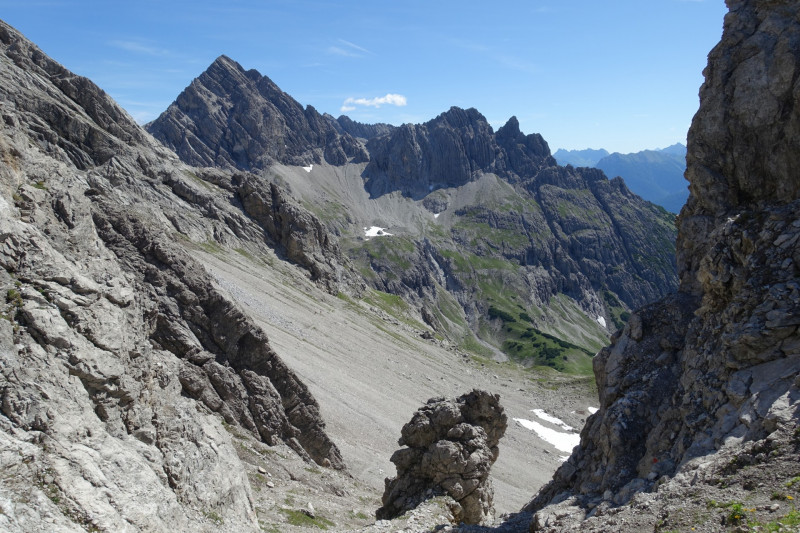 Hermann-von-Barth-Hütte - Schafscharte - Großer Krottenkopf - Kemptner Hütte