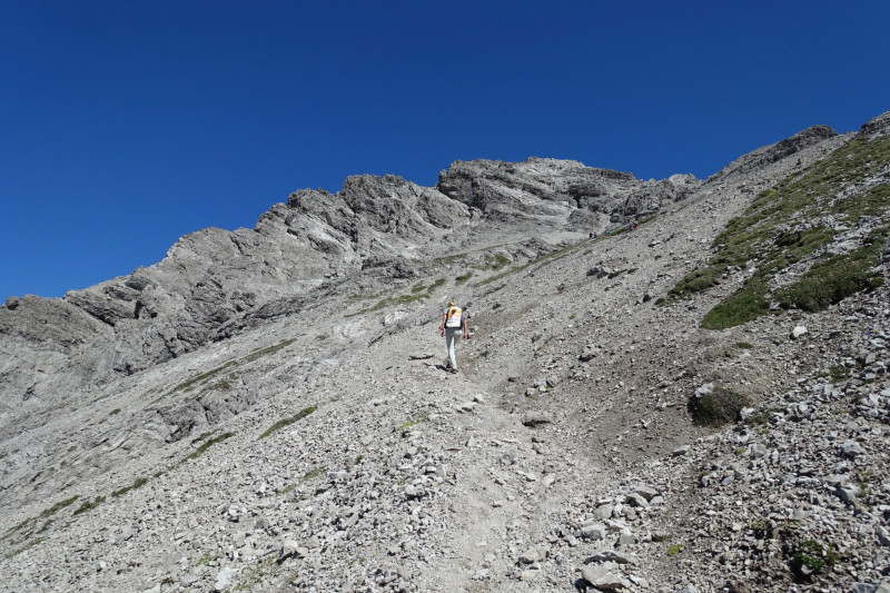 Hermann-von-Barth-Hütte - Schafscharte - Großer Krottenkopf - Kemptner Hütte