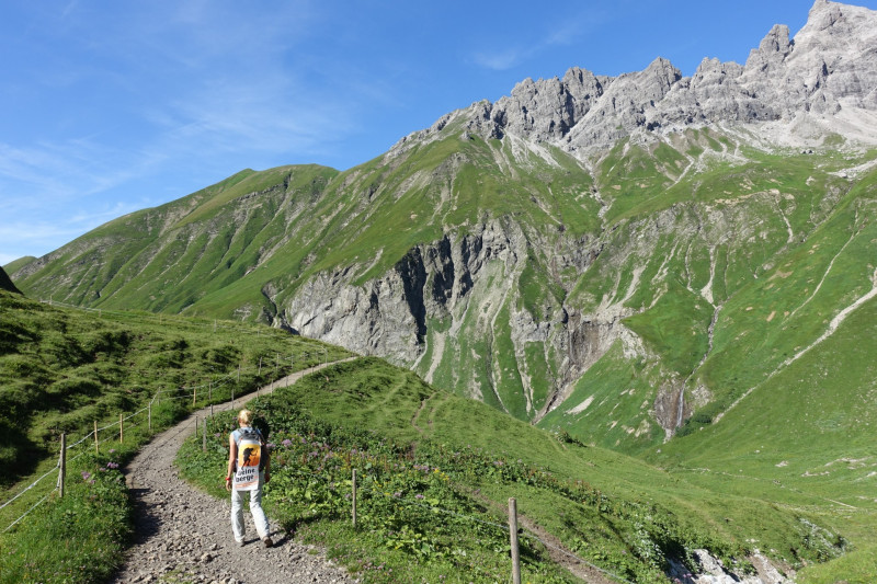 Hermann-von-Barth-Hütte - Schafscharte - Großer Krottenkopf - Kemptner Hütte