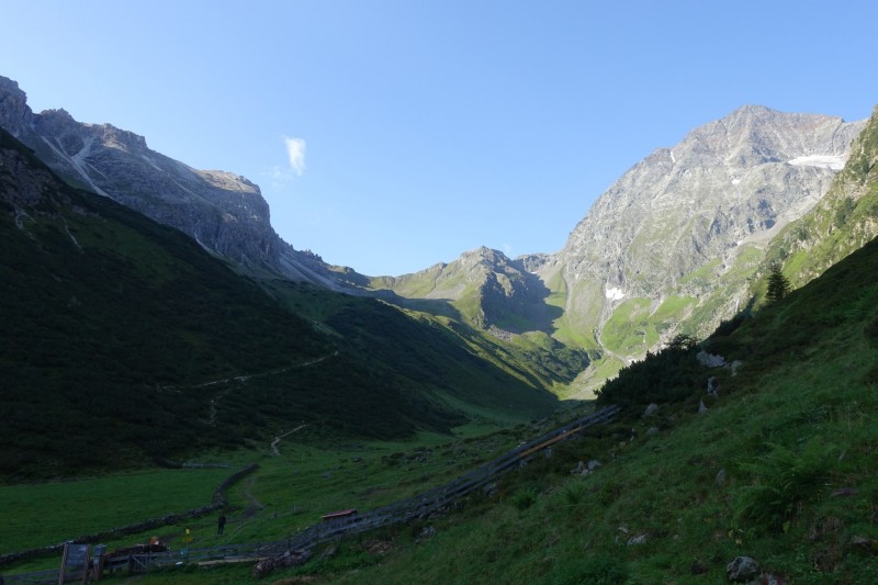 Innsbrucker Htte - Karalm - Zwlferspitze - Elferturm - Elferhtte - Agrar