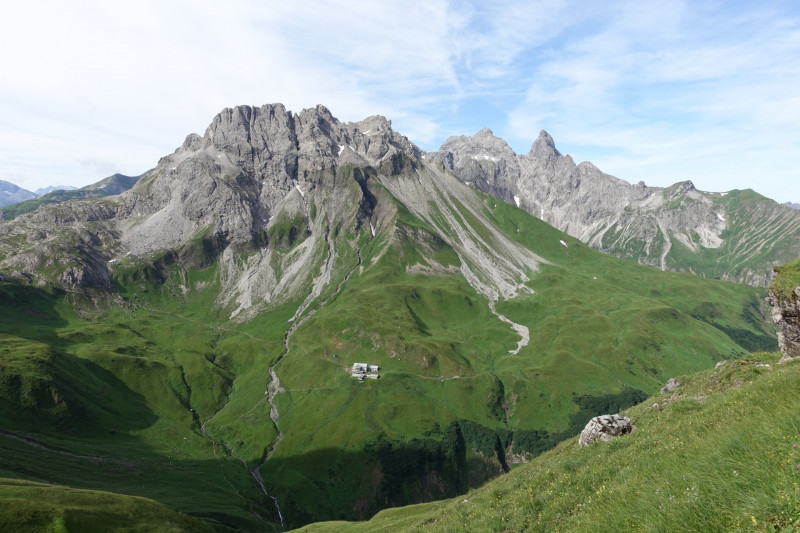 Kemptner Hütte - Düsseldorfer Weg - Marchscharte - Hermann-von-Barth-Hütte