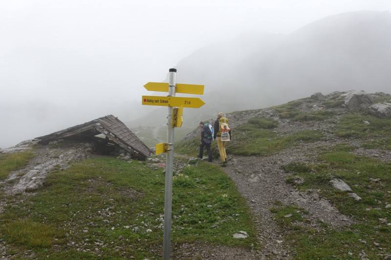 Leutkircher Hütte - Schindlekopf - Kaiserjochhaus - Flarschjoch - Ansbacher Hütte