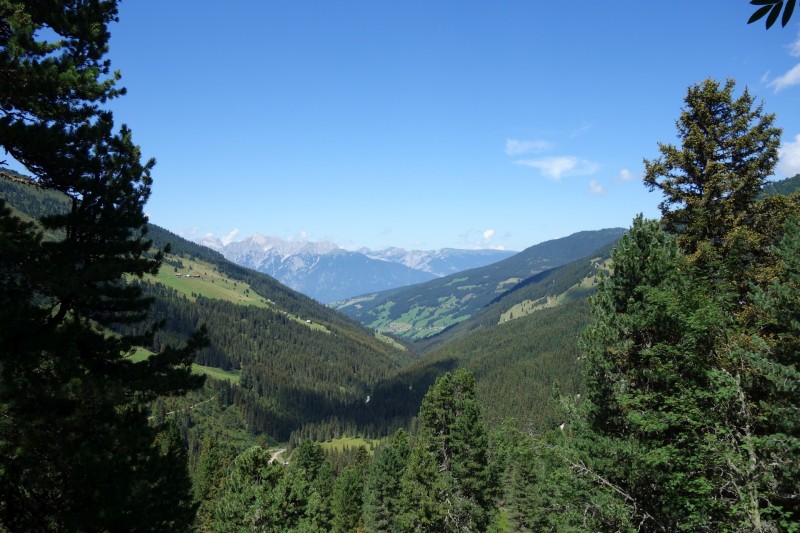 Lizumer Hütte - Hippoldspitze - Weidener Hütte