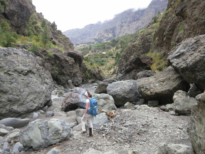 Los Brecitos durch die Caldera de Taburiente