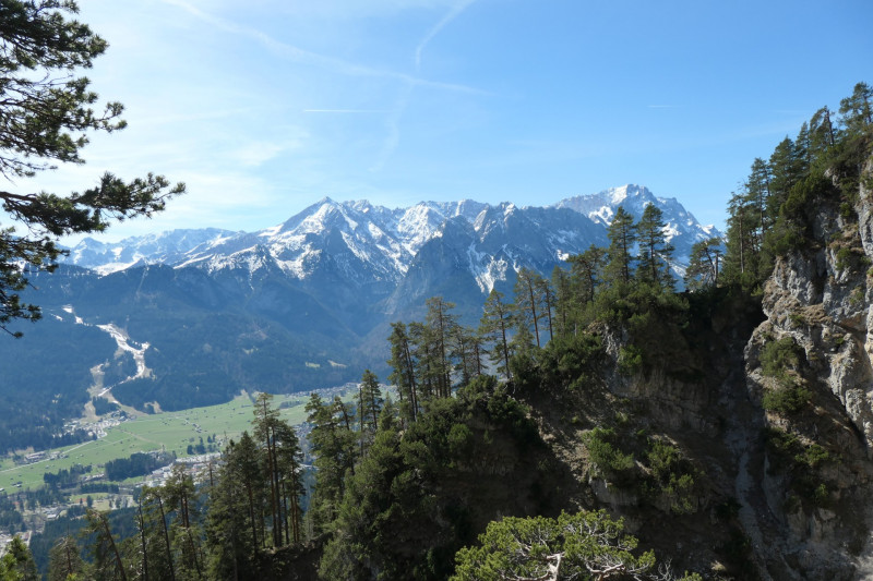 Maximiliansh�he - Pfade am Kramer