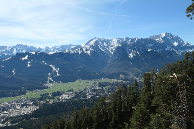 Maximiliansh�he - Pfade am Kramer