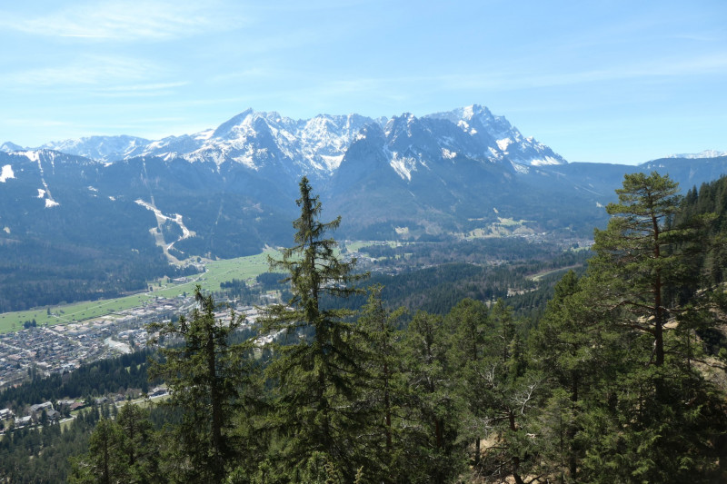 Maximiliansh�he - Pfade am Kramer